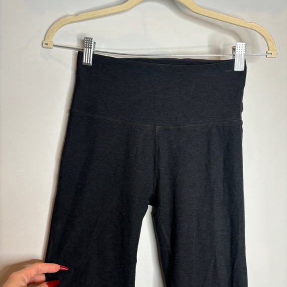 Beyond Yoga High-Rise Straight-Leg Yoga Pants - Picture 4 of 11